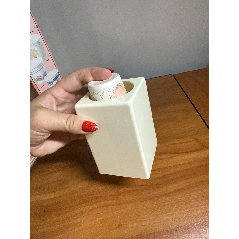 Vintage 90s Dixie Bathroom Cups And Dispenser Sea Shell Pattern